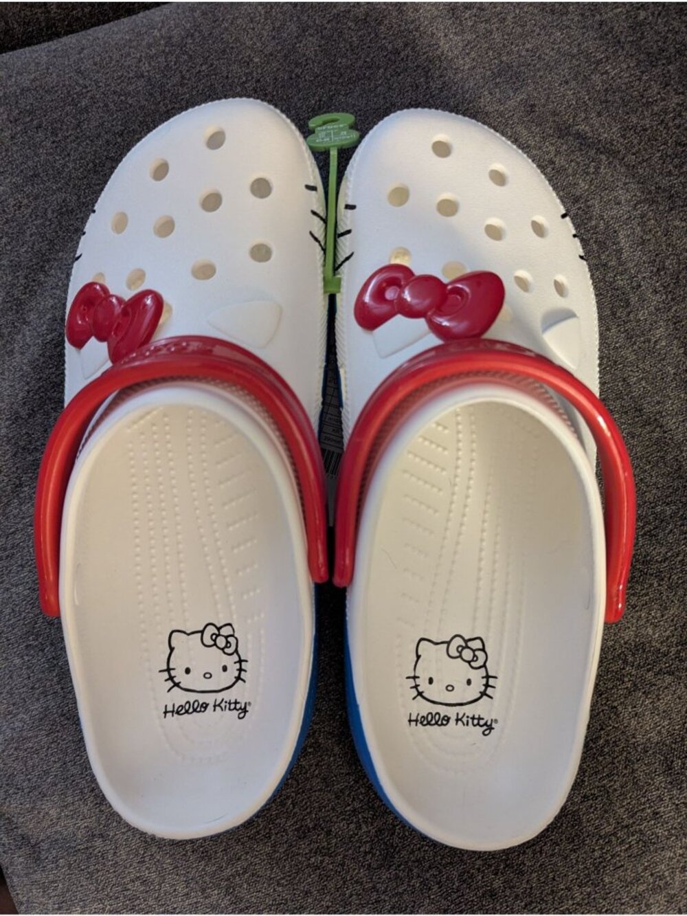 Hello Kitty Crocs Classic Clog Shoes Size M11 White/Red With Bow Design